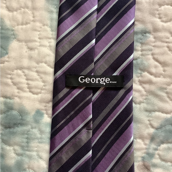 George tie EUC, 59” long dark and light purple silver white diagonal stripes - Picture 3 of 5